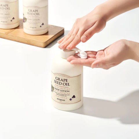 SKINFOOD SKINFOOD GRAPE SEED OIL BODY LOTION