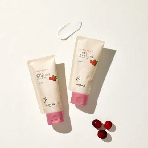 SKINFOOD SKINFOOD BERRY GLOWING SUN CREAM
