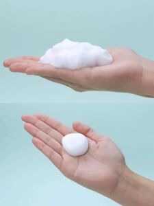 MISSHA SUPER_PANTHENOL_BUBBLE_CLEANSER_OIL_CONTROL